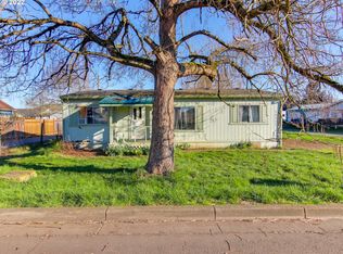 10953 Rees St NE, Donald, OR 97020