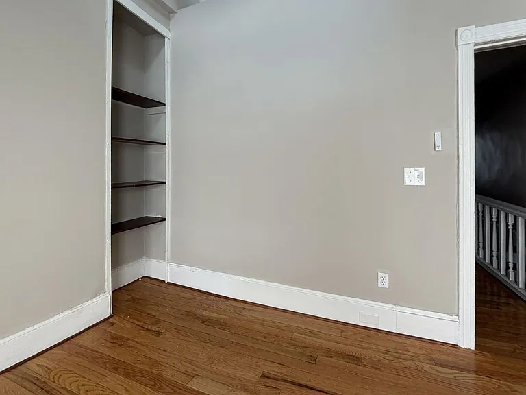 463 Earlham Ter — Photo 22