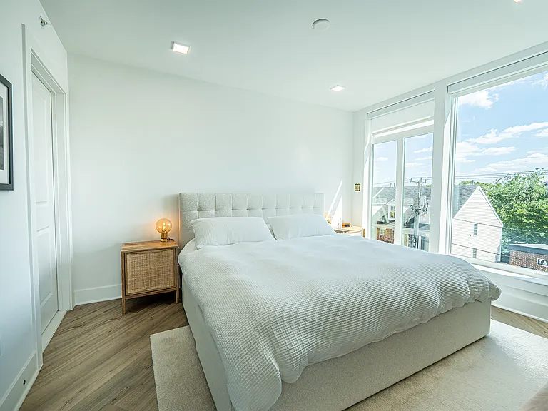 701 N Henry St #400 — Photo 14