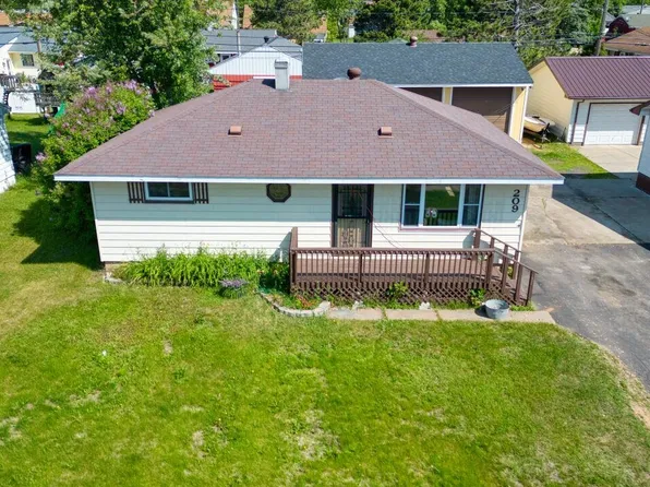 209 Brandon Rd, Hoyt Lakes, MN 55750-0000