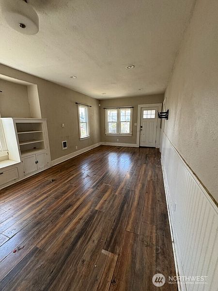 4th image of 505 S 55th Street