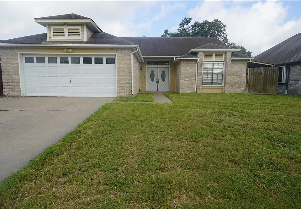 3537 S Washam Dr