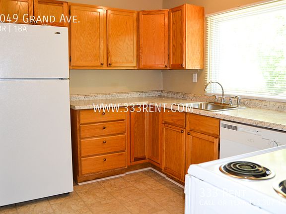 4th image of 9049 Grand Ave