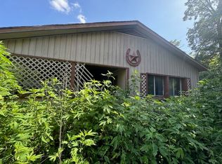 1109 Pruett Ln, Wills Point, TX 75169