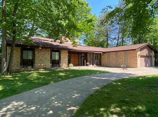 2277 Carroll Rd, Bay City, MI 48708