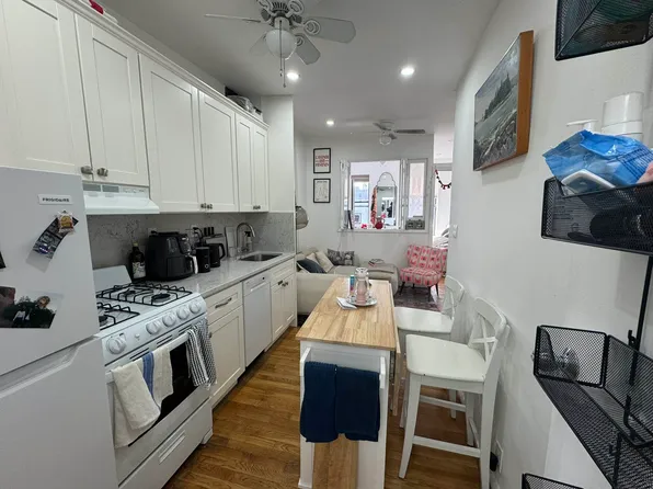 55 Clinton St APT 13, New York, NY 10002