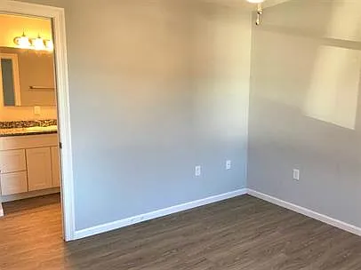 3703 Common St #22 — Photo 16