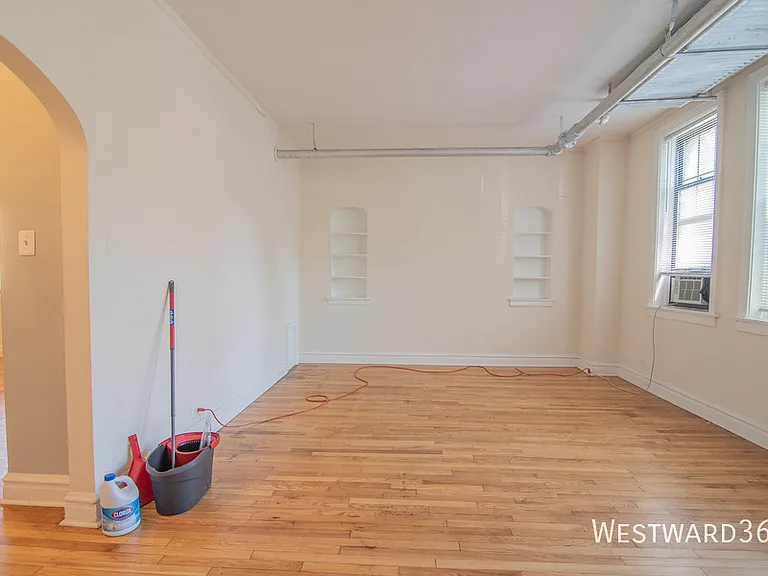 1620 W Farwell Ave #G — Photo 6
