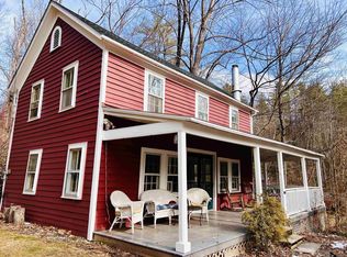 22 Grove Rd, Woodstock, NY 12495