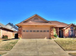 7416 Bennington Dr, Watauga, TX 76148
