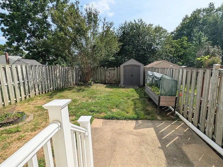 18610 Phoebe Way — Photo 25