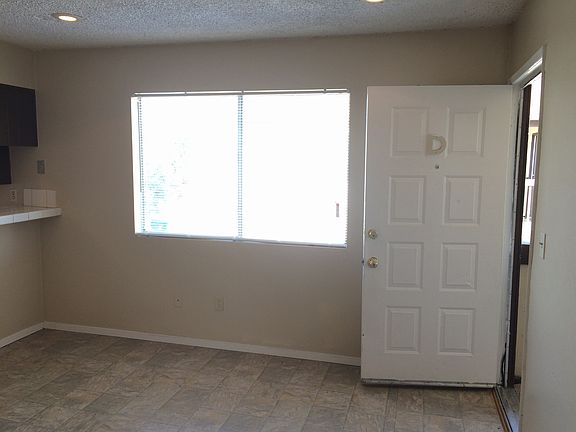 4th image of 1000 Water St APT D