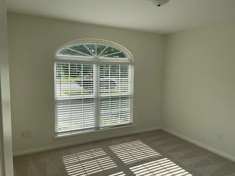 13019 Brookdale Dr — Photo 18