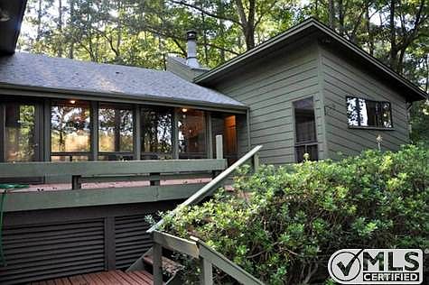 4th image of 7813 Thornhill Ln #1