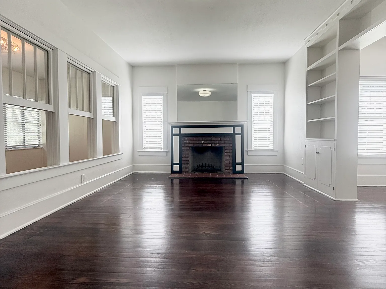 3 bed, 1452 sqft, $3,400 — Photo 4