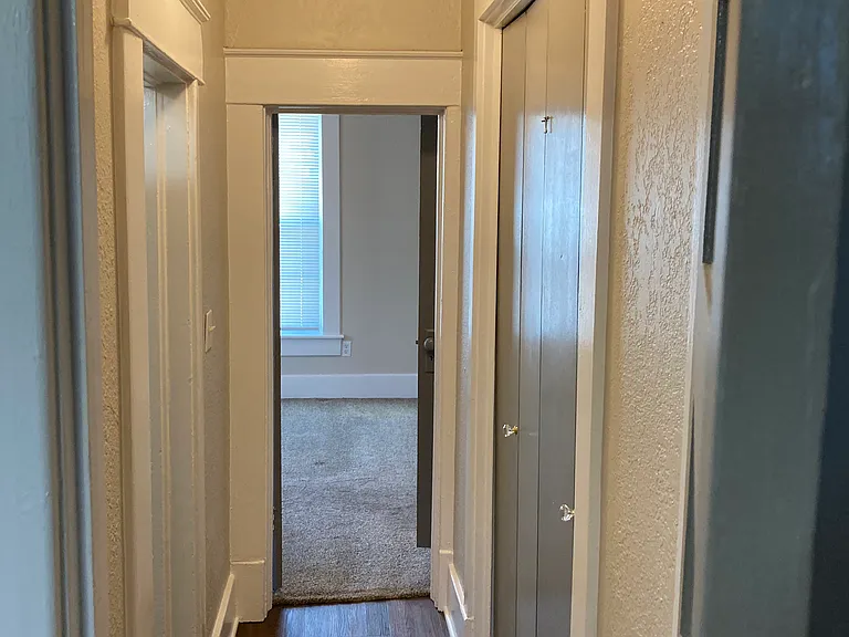 317 E Patti Page Blvd — Photo 48