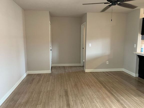 5th image of 1597 Rosewood Ln