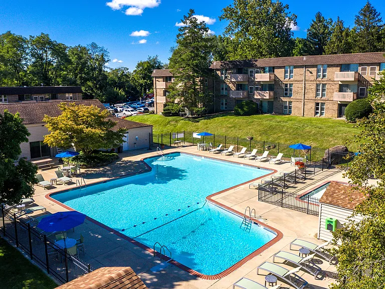 Resort Style Pool