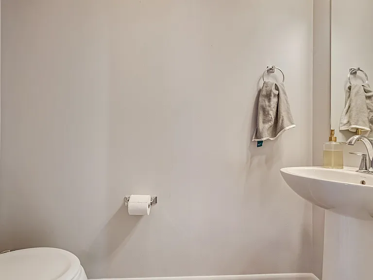 2720 Spark St — Photo 12