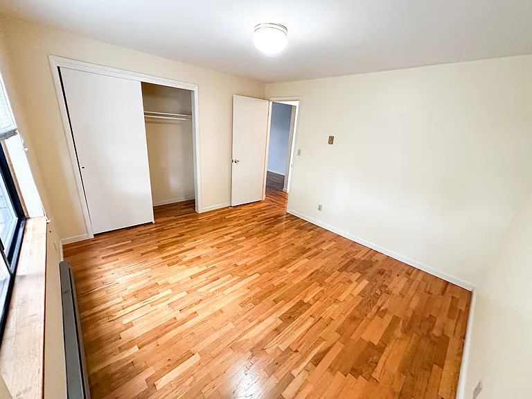 310 NE 45th St #1 — Photo 15