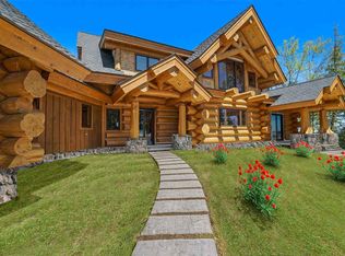 7177 S Albany Point Rd, Presque Isle, MI 49777