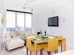 185 SW 7th St APT 3904, Miami, FL 33130