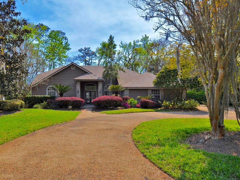 1st image of 141 Linkside Cir