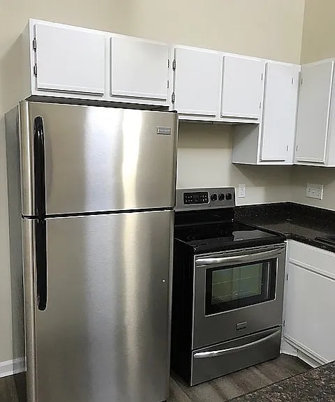 1891 Colony Dr #13E — Photo 3