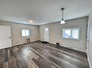 693 S Irving St, Denver, CO 80219