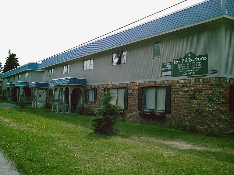 204 S Forest Dr #24 — Photo 1