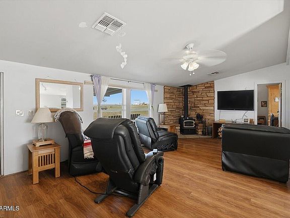 3rd image of 1180 W ROLLING HILLS Road