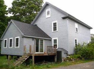 20 W Main St, Newton, NH 03858
