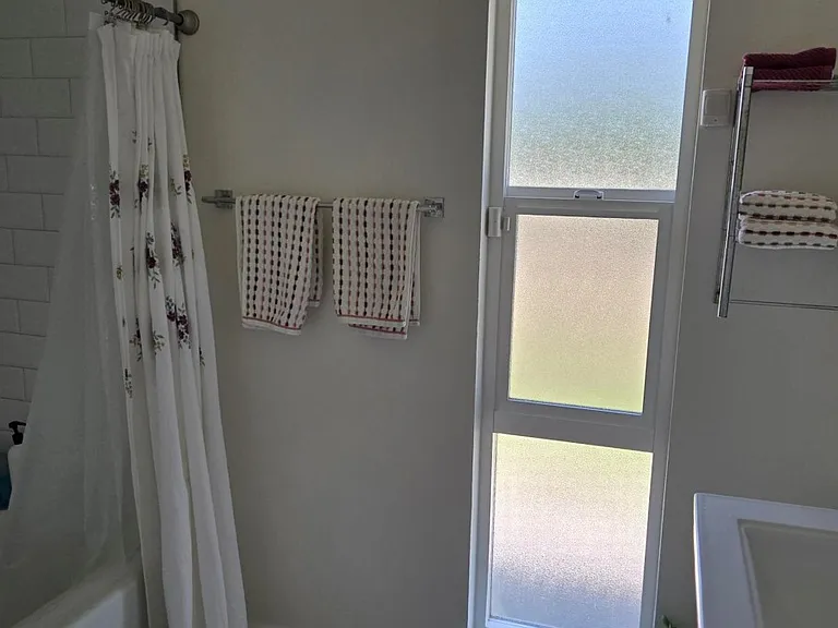 5851 Keokuk Ave — Photo 10