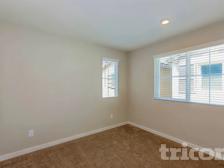 31544 Hans Dr — Photo 8