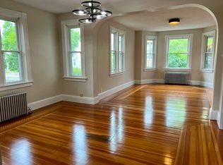 257 Highland Ave, Providence, RI 02906