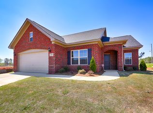 314 Divinity Pl SW, Huntsville, AL 35824