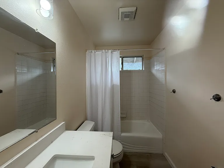 235 Katie Ln — Photo 9