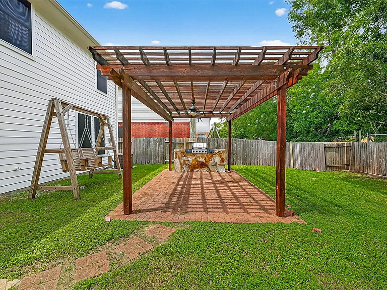 16602 Pademelon Dr — Photo 29
