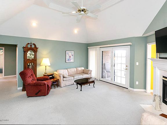 5th image of 4216 Marseille Dr