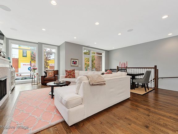 4th image of 2140 W Armitage Ave APT 1E