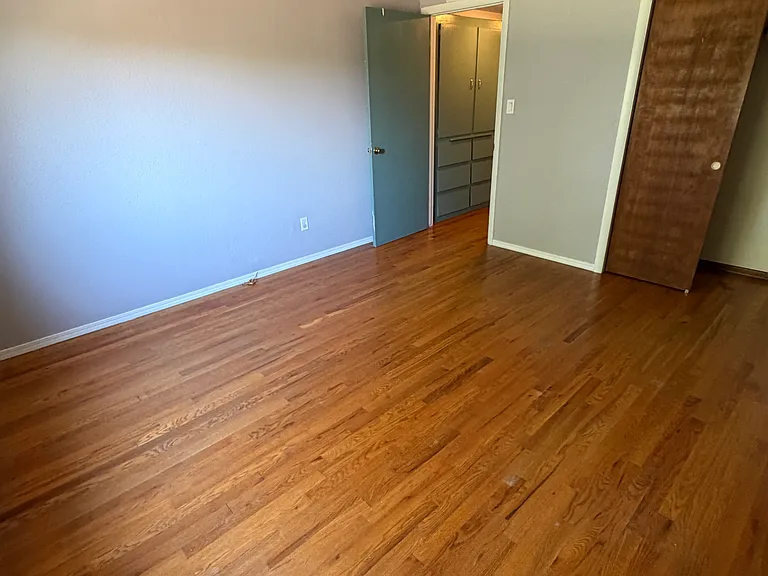 5926 Sierra Dr — Photo 11