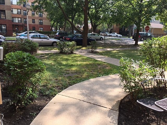 1st image of 2954 W Arthur Ave APT 3E