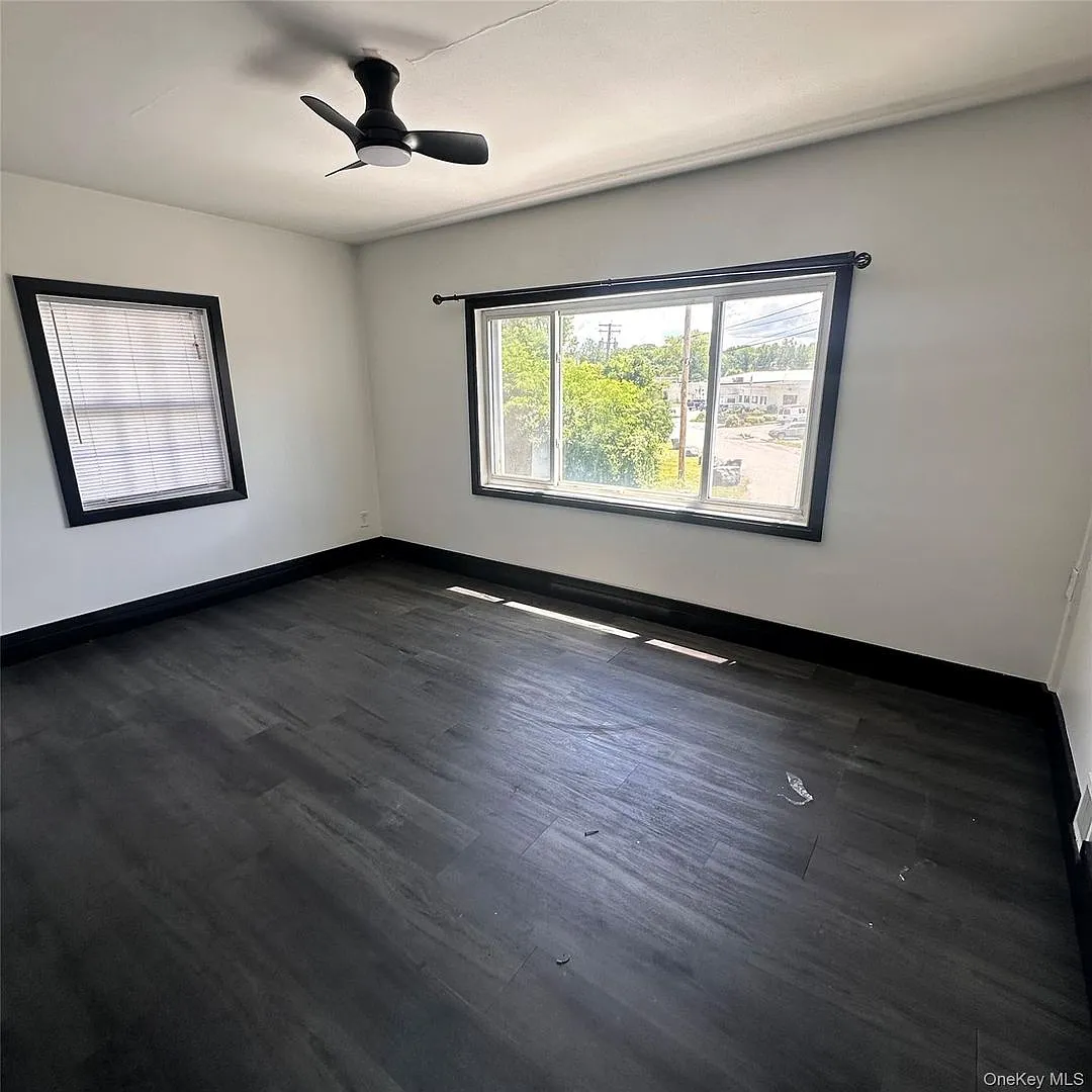 2 bed, 1.0 bath, 1000 sqft, $2,100 — Photo 4