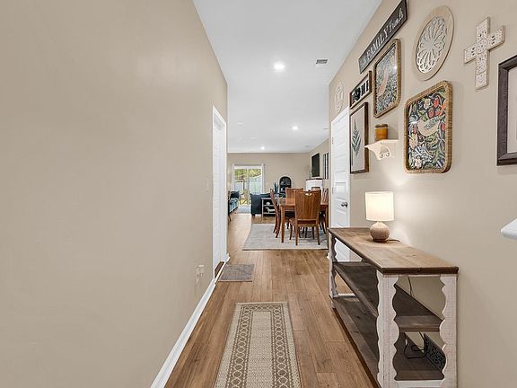 2nd image of 807 Dusty Pine Way
