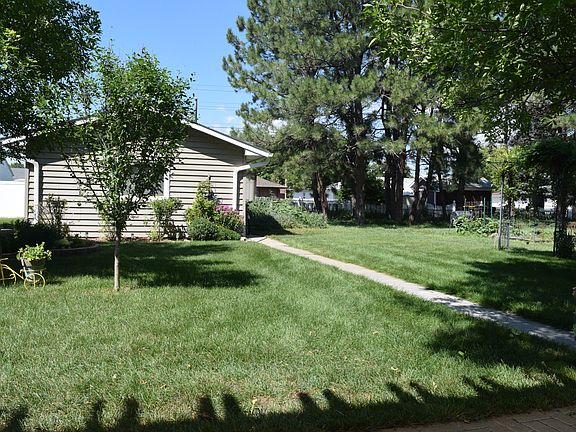 Back Yard, Detached Garage