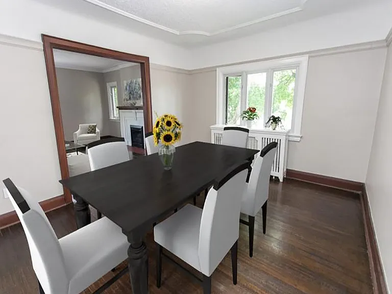 372 Davenport Rd #4 — Photo 7