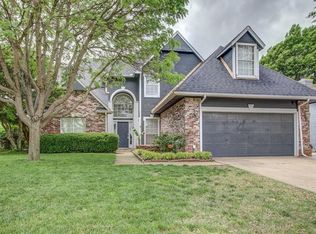 5204 S Spruce Dr W, Sand Springs, OK 74063
