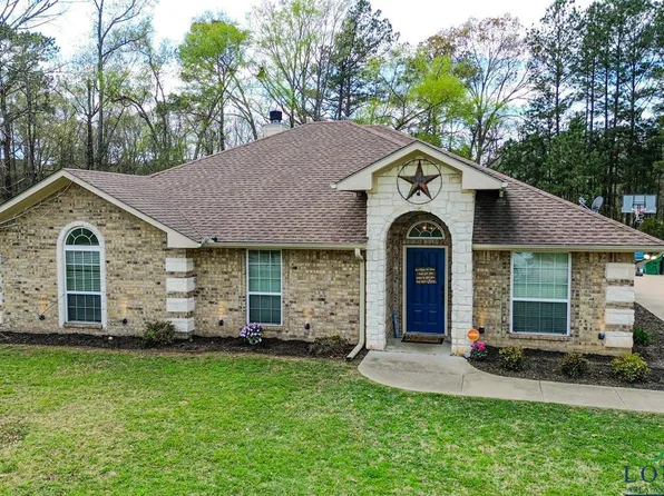 152 Sweetheart Ln, Longview, TX 75605