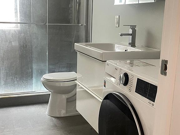 5th image of 326 Fort Washington Ave APT 4CC