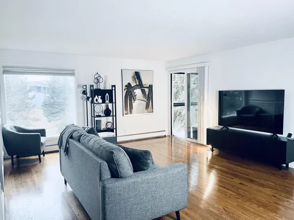 2485 Canabury Dr APT 205, Little Canada, MN 55117